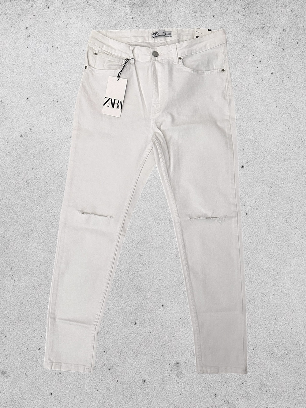 Zara Skinny Jeans - Ripped Knees